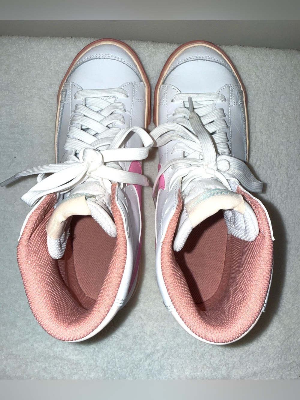 Nike Blazer Mid '77 "White Pink Spell" sneakers (Style Code: DZ2900-100), size 6 - Picture 6 of 10